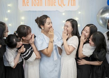 LÀM HẾT SỨC - CHƠI HẾT MÌNH